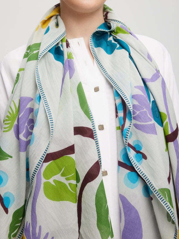 Foulard floral en coton vert et bleu - Le Baie-Mahault