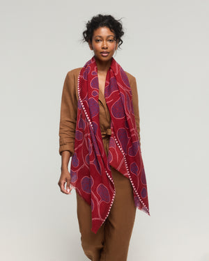 Écharpe en laine mérinos bordeaux et violet à motifs floraux – Princesse & Dragon Montréal