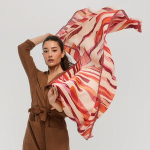 Grand foulard lin coton à motif abstrait rouge et orange, Princesse & Dragon Montréal